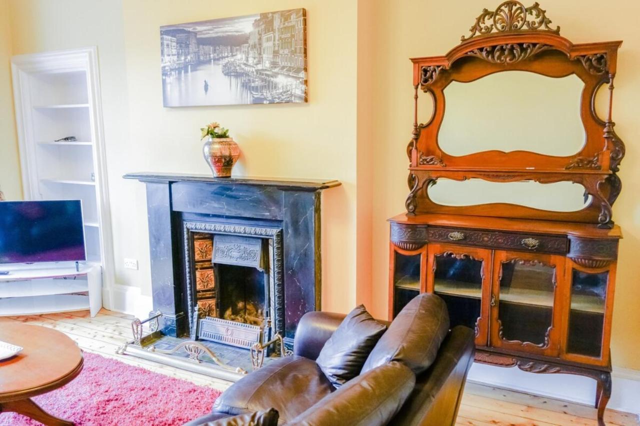Newly Furnished 2 Bedroom Apartment On Leith Walk Εδιμβούργο Εξωτερικό φωτογραφία